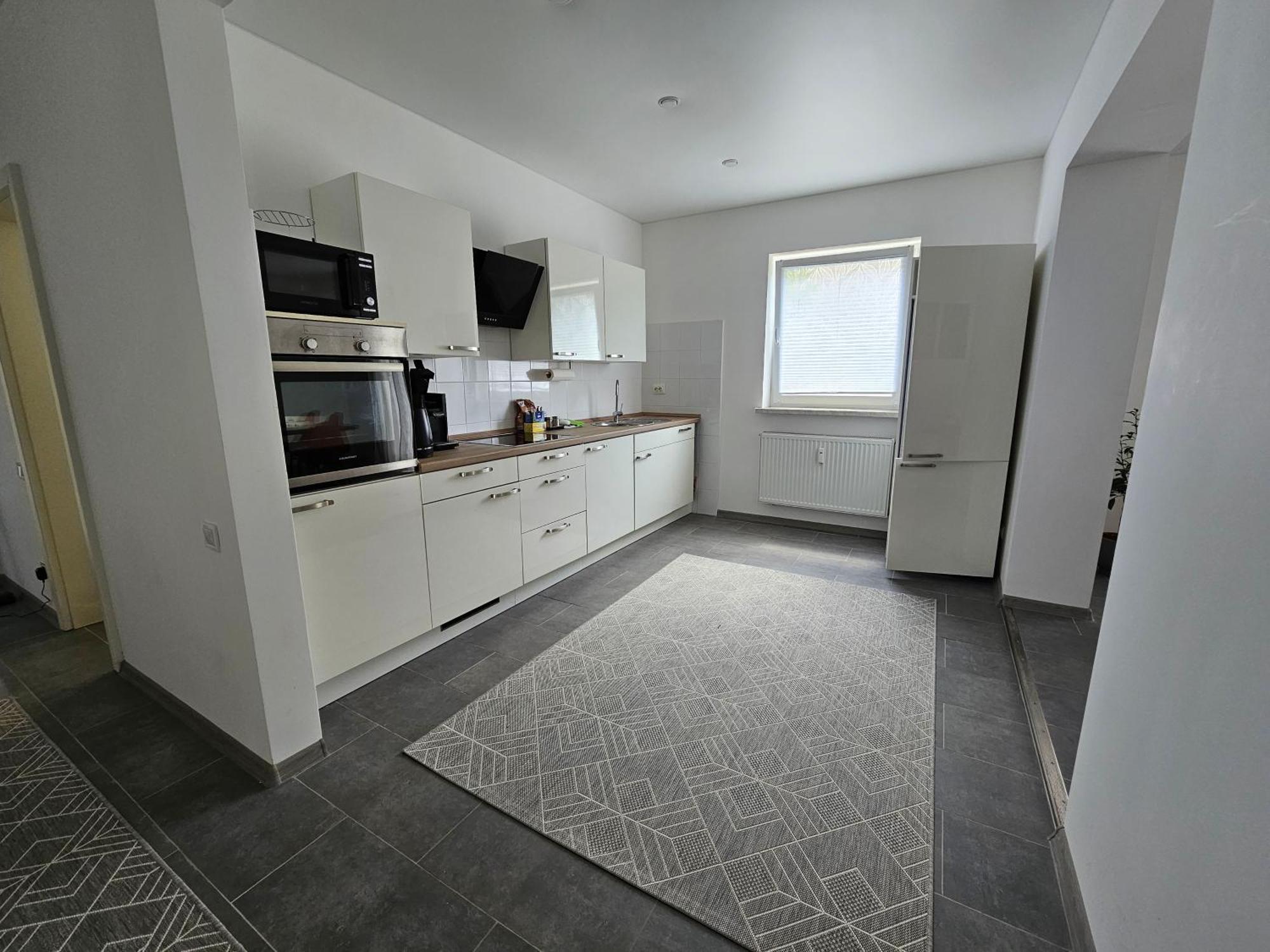 Warburg, Fewo "Sweet Home" 2,5 Zi- Eg-Separater Eingang - Parkplatz - Terasse- Komfortabel,Renoviert エクステリア 写真